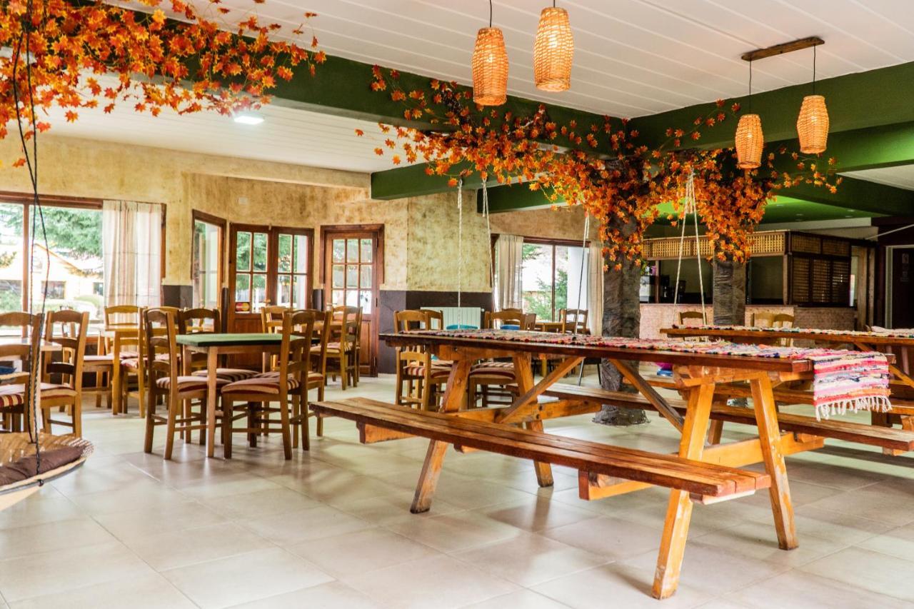 Hostel Pioneros Del Valle El Chalten Kültér fotó
